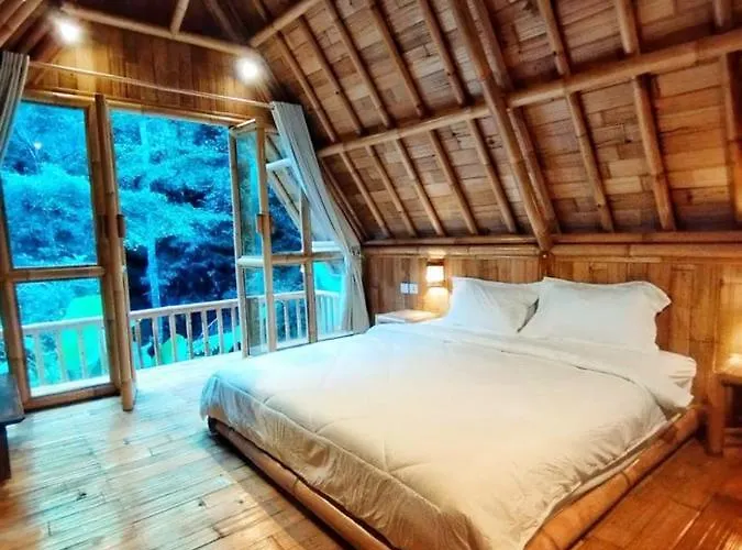Aksha Riverside Ubud 3*