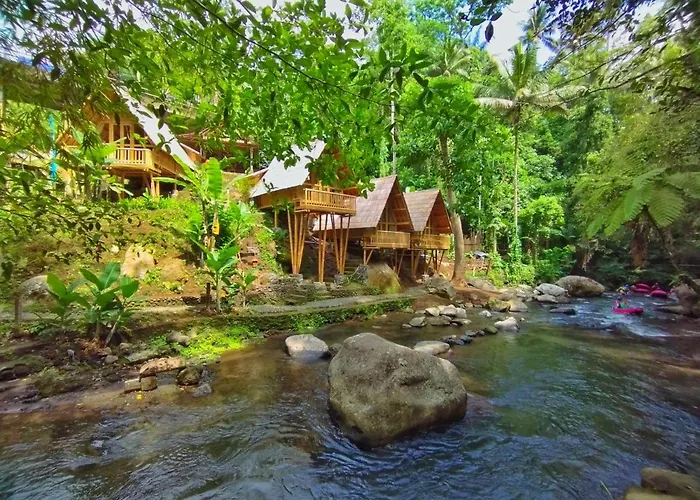 Aksha Riverside Ubud 3*